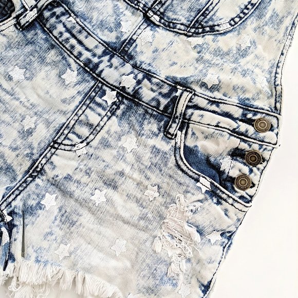 NWT Machine Light Acid Wash Distressed Overalls - Picture 5 of 6